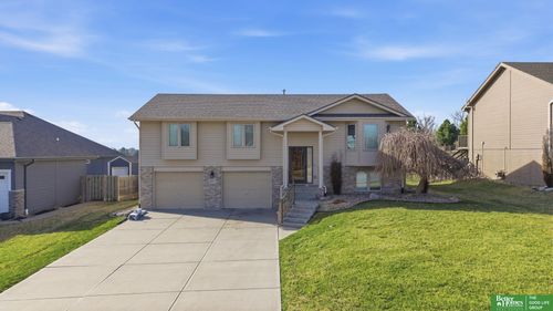 1407 Georgia Ave, Bellevue, NE, 68147-2549 | Card Image