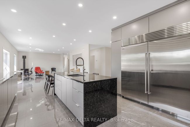 2030 Labonte St, House other with 3 bedrooms, 3 bathrooms and 15 parking in Clarence Creek ON | Image 12