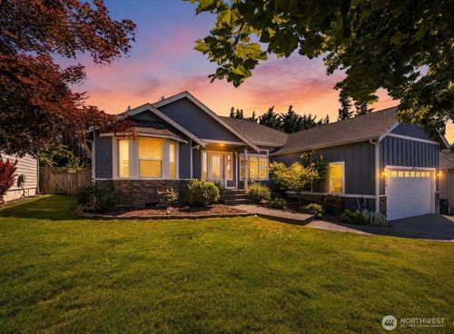 3924 Ruston Way, Bellingham, WA, 98226-1727 | Card Image