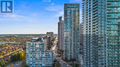 2503 - 225 Webb Dr, Condo with 2 bedrooms, 1 bathrooms and 1 parking in Mississauga ON | Image 2