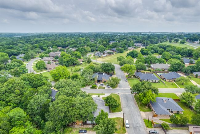Aerial perspective of suburban area | Image 29