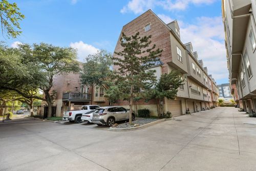 apt-7-1500 Pecos St, Dallas, TX, 75204-5480 | Card Image