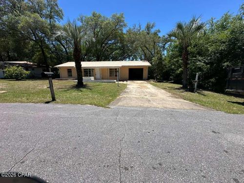 2007 Ambassador Ct, Chipley, FL, 32428-3014 | Card Image