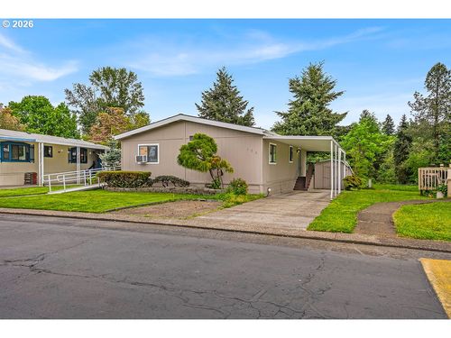 216-12450 Sw Fischer Rd, Tigard, OR, 97224-2337 | Card Image