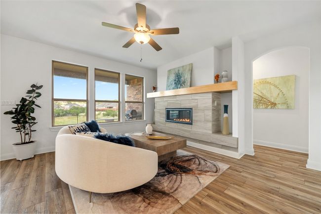 6605 Apache Plum Ln, House other with 4 bedrooms, 3 bathrooms and 6 parking in Spicewood TX | Image 13