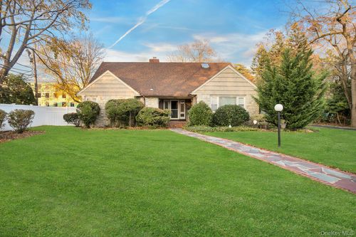 757 Bixby Dr, Baldwin, NY, 11510-3210 | Card Image