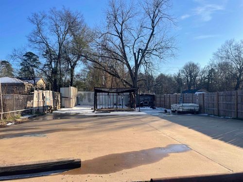 1320 E Cotton St, Longview, TX, 75601 | Card Image