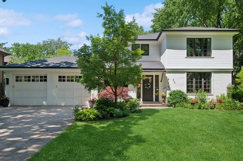624 Laurel Ave, Wilmette, IL, 60091-2814 | Card Image