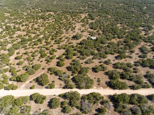2010 Sd 24740, Rocksprings, TX, 78880 | Card Image