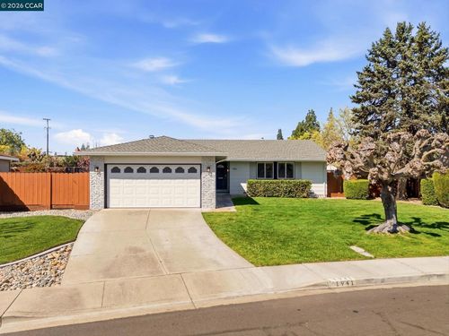 1941 Woodmoor Ct, Concord, CA, 94518-3438 | Card Image
