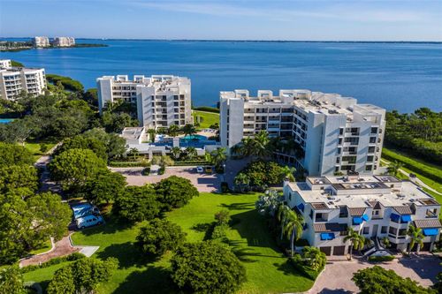 457-2020 Harbourside Dr, LONGBOAT KEY, FL, 34228-4248 | Card Image
