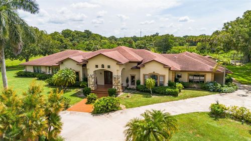 2085 Se 4th St, OKEECHOBEE, FL, 34974-4768 | Card Image