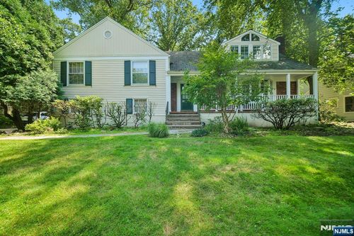 9 Coleridge Rd, Short Hills, NJ, 07078-1842 | Card Image