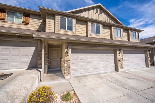 3164 N Peregrine Way, Layton, UT, 84040-4929 | Card Image