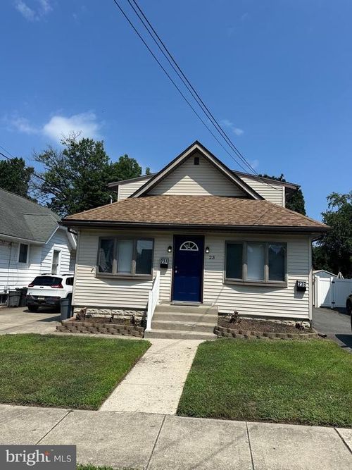 23 Apple Ave, BELLMAWR, NJ, 08031-1217 | Card Image