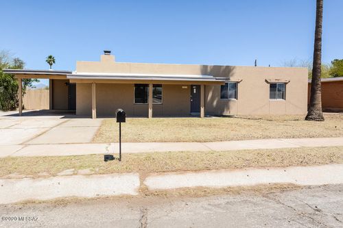 7627 E 42nd St, Tucson, AZ, 85730-1807 | Card Image