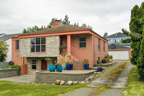 10820 Lake Ridge Dr S, Seattle, WA, 98178-2640 | Card Image