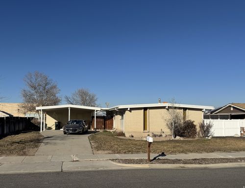 3090 W Winchester Dr, West Valley City, UT, 84119-5246 | Card Image