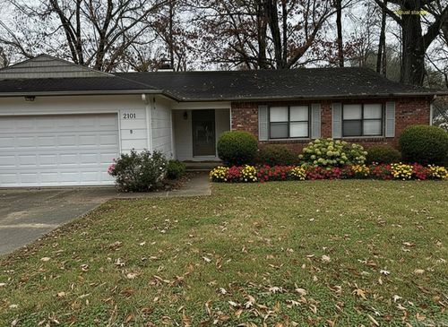 2101 Tanglewood Dr, Jonesboro, AR, 72401-4656 | Card Image