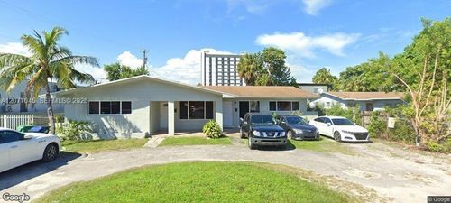 0-623 Ne 165th St, Miami, FL, 33162 | Card Image