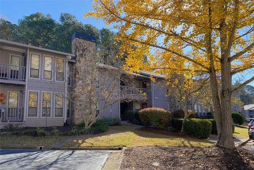 3934 Woodridge Way, Tucker, GA, 30084-2155 | Card Image