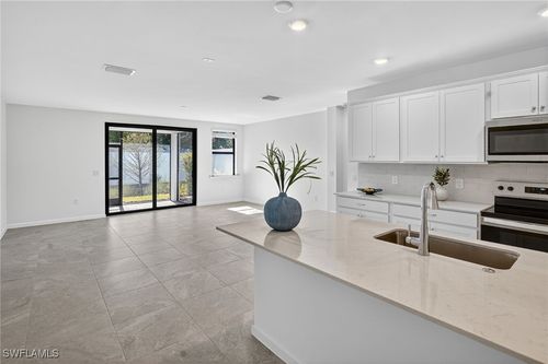 27823 Solis Grande Dr, BONITA SPRINGS, FL, 34135-3573 | Card Image