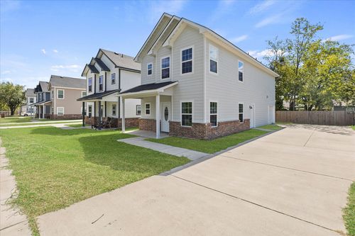 3045 Barling St, Greenville, TX, 75401-5100 | Card Image
