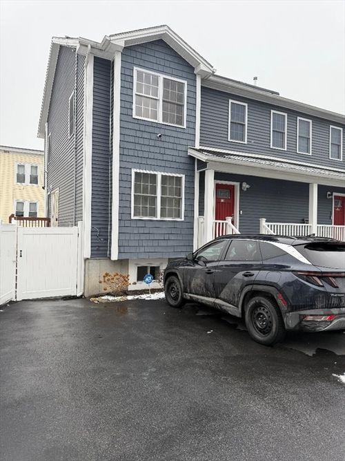 11-13 Marion St, Haverhill, MA, 01832-4657 | Card Image