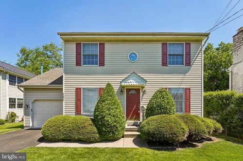 262 Logan St, DOYLESTOWN, PA, 18901-4018 | Card Image
