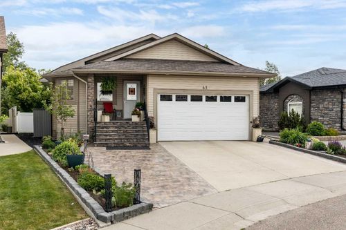41 Hamptons Close Se, Medicine Hat, AB, T1B0C6 | Card Image