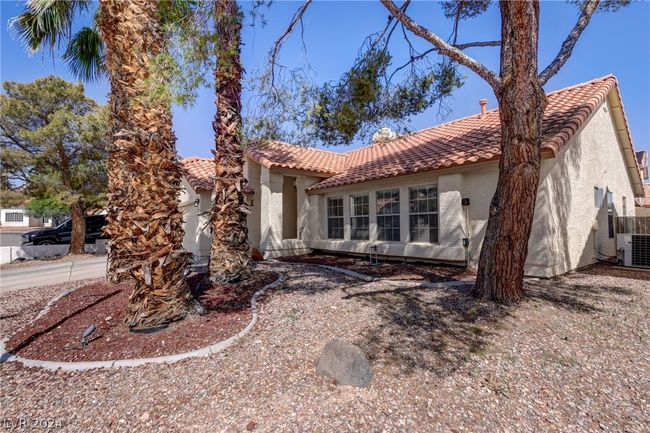 223 Comanche Place, House other with 3 bedrooms, 2 bathrooms and null parking in Henderson NV | Image 31