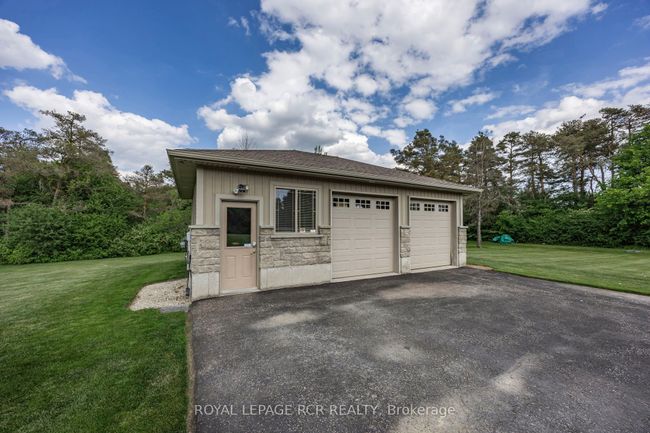 245327 5 Sideroad, House other with 5 bedrooms, 4 bathrooms and 8 parking in Amaranth ON | Image 41