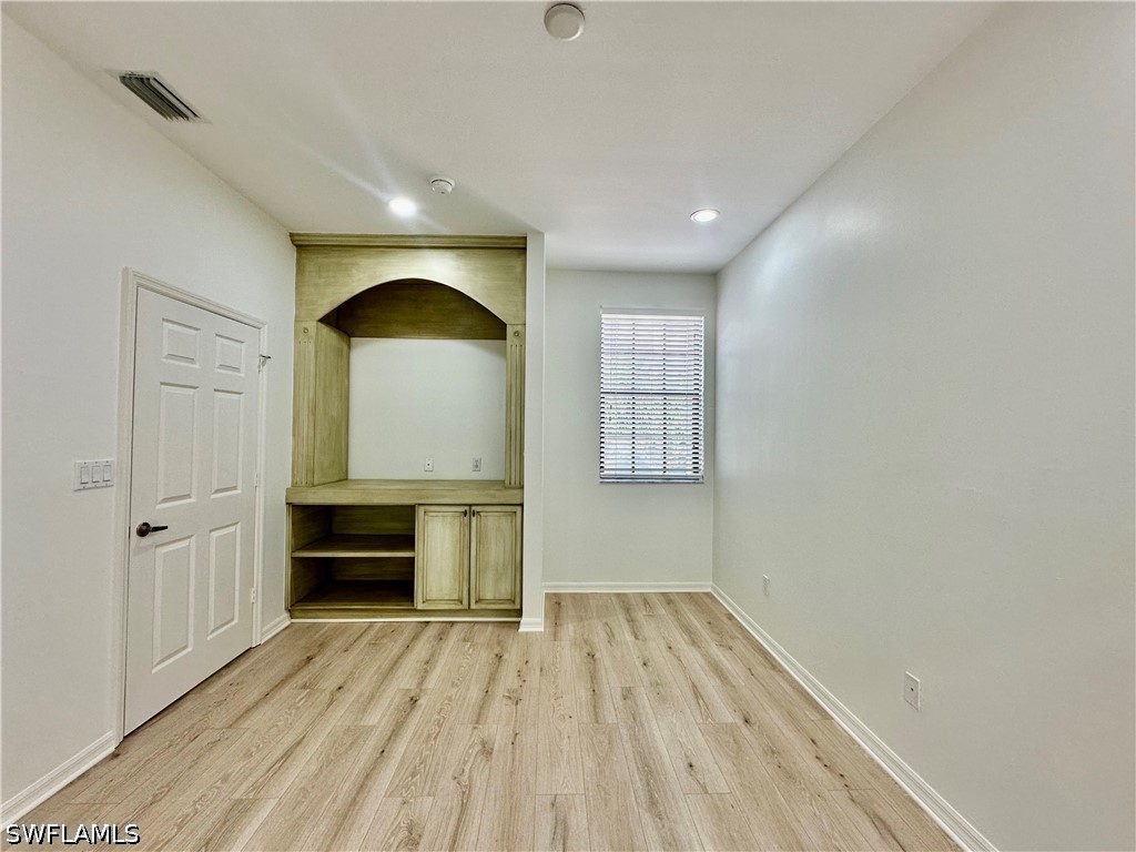 Residential Lease in Naples 3