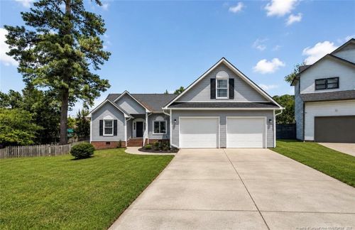 494 Dunloe Ct, Fayetteville, NC, 28311-7604 | Card Image
