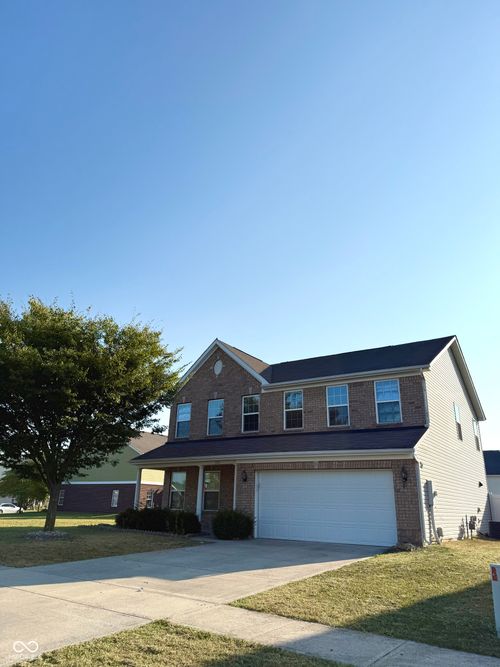 551 Legacy Blvd, Greenwood, IN, 46143-6427 | Card Image