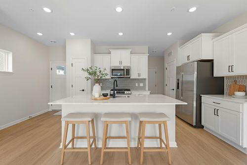 360 Toronto St, Saint Paul, MN, 55102-3222 | Card Image