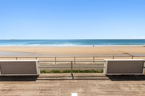66 Long Bch, Rockport, MA, 01966-2245 | Card Image
