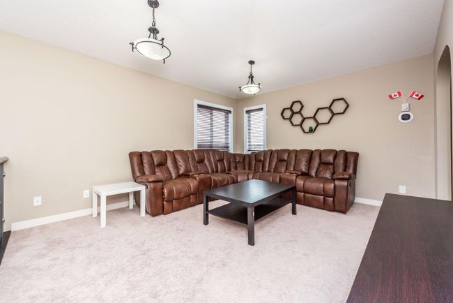 134 Skyview Ranch St Ne, House other with 5 bedrooms, 4 bathrooms and 4 parking in Calgary AB | Image 9