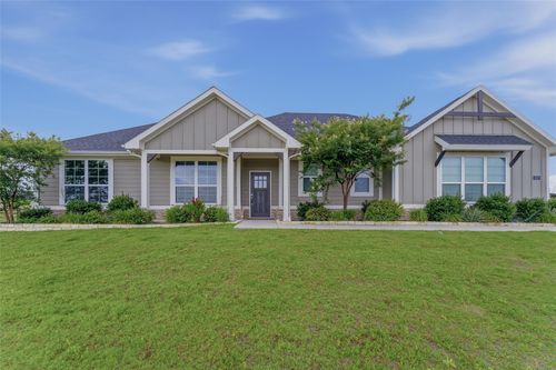 1037 Flagstone Dr, Weatherford, TX, 76085-3935 | Card Image