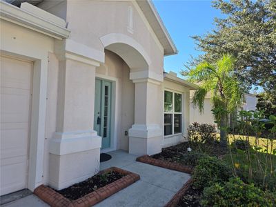 11422 Misty Isle Lane, House other with 4 bedrooms, 2 bathrooms and null parking in Riverview FL | Image 3