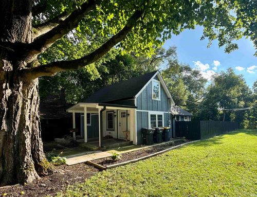 1015 Chestnut St, Anderson, IN, 46012-4122 | Card Image