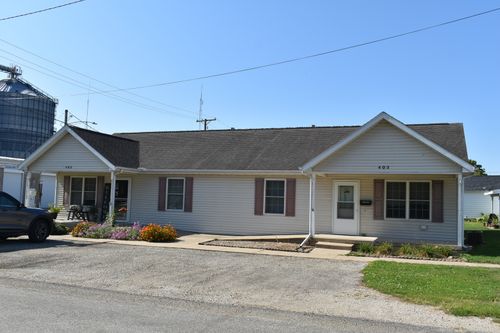 403 Clayton, Benson, IL, 61516-9657 | Card Image