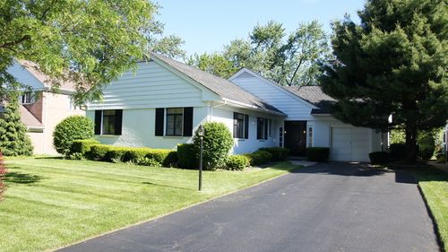 460 Highcrest Dr, Wilmette, IL, 60091-2358 | Card Image