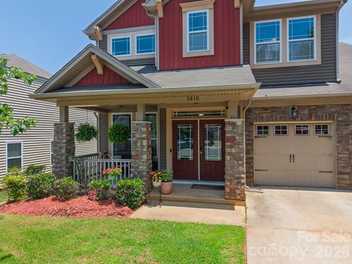5610 Turtleback Ct, Charlotte, NC, 28269-2367 | Card Image
