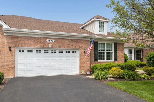 2893-2893 Bond Cir, Naperville, IL, 60563-8749 | Card Image