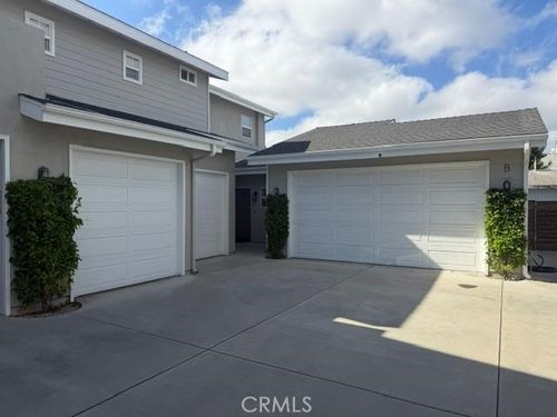 165 E Wilson St, Costa Mesa, CA, 92627-1564 | Card Image