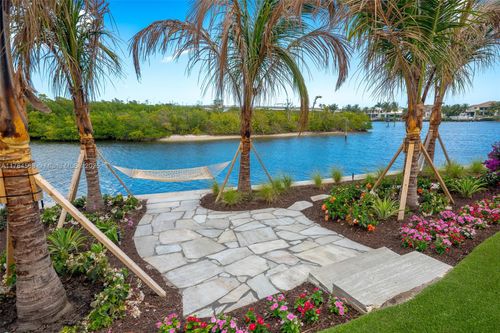 2455 Snook Trl, Palm Beach Gardens, FL, 33410-1270 | Card Image