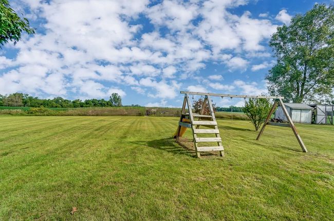 11345 E Us Highway 20, House other with 3 bedrooms, 2 bathrooms and null parking in Lagrange IN | Image 35
