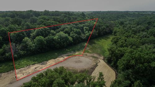 3072 Woodland Valley Ln Sw, Rochester, MN, 55902-6503 | Card Image