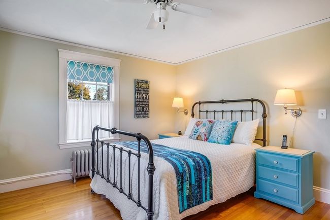 22 Elm St, House other with 3 bedrooms, 1 bathrooms and 5 parking in Woburn MA | Image 16